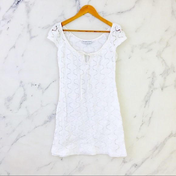 {Trina Turk} Crochet Cap Sleeve Beach Cover Up - Picture 2 of 8